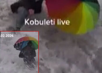 ძლიერი შტორმი ქობულეთში და ადამიანი, რომელიც სიკვდილს გადაურჩა – რა კადრები ვრცელდება ადგილიდან